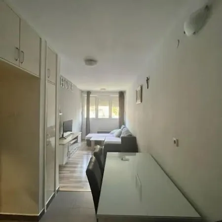 Apartman アパート スプリト