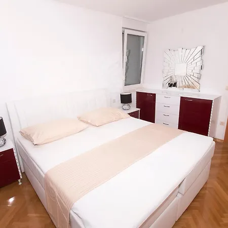 Apartment Omis Apartman